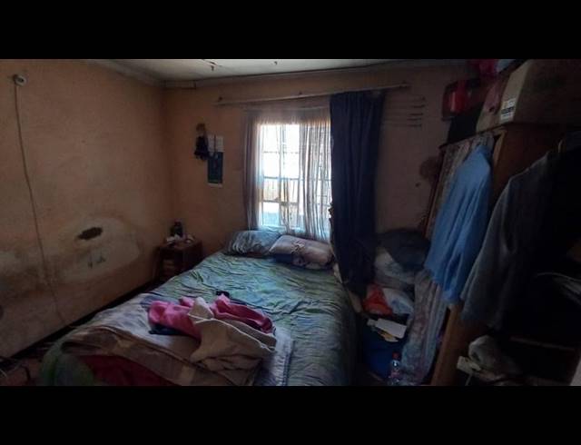 2 BEDROOM HOUSE FOR SALE IN HERMANSTAD